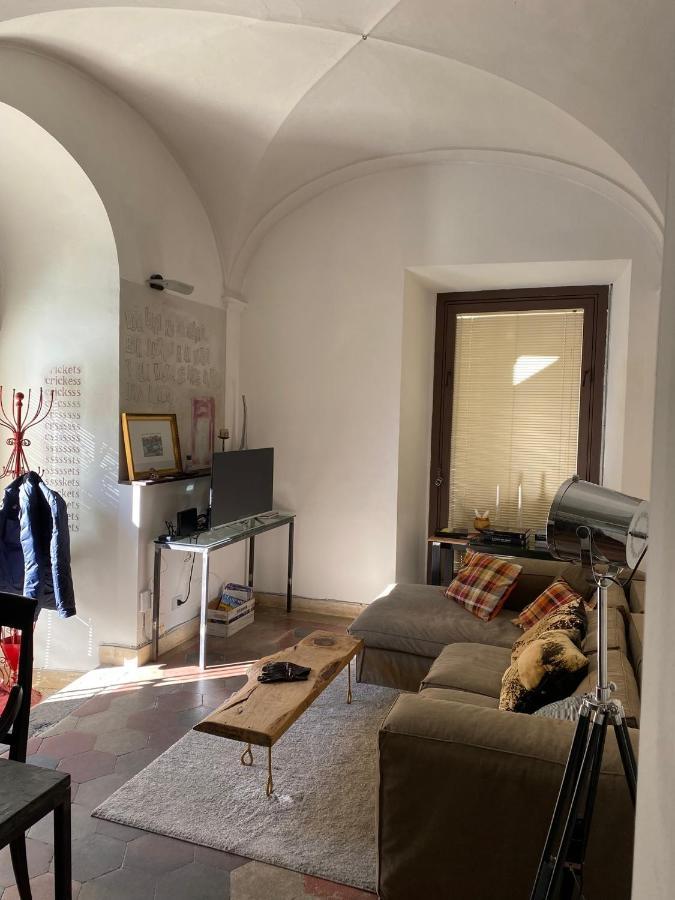 Glam Apartment A Manciano Bagian luar foto